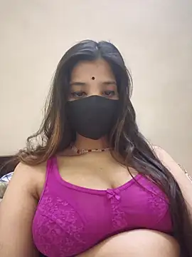 Snapshot of Princess_payal chatting on July 6, 2026, 9:17 pm Princess payal online show from July 6, 2026, 9:17 pm