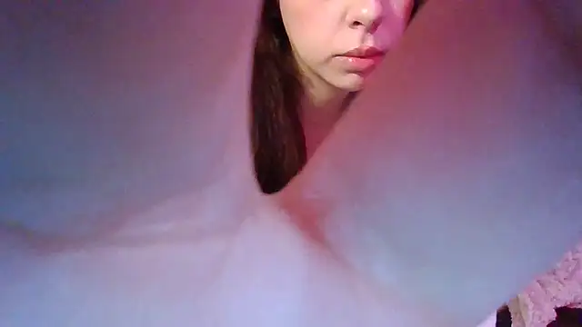 Snapshot of arianababyxo chatting on October 17, 2025, 10:07 am arianababyxo online show from October 17, 2025, 10:07 am