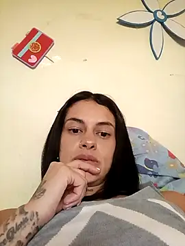 Snapshot of Akasha001 chatting on September 30, 2025, 10:15 pm Akasha001 online show from September 30, 2025, 10:15 pm
