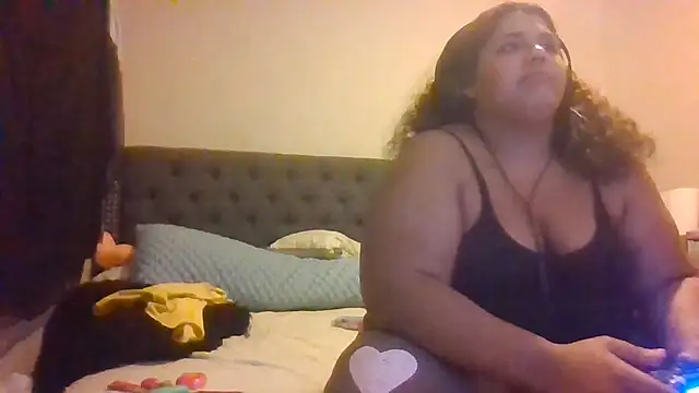 1n0nlythroat online show from May 29, 2026, 4:43 am