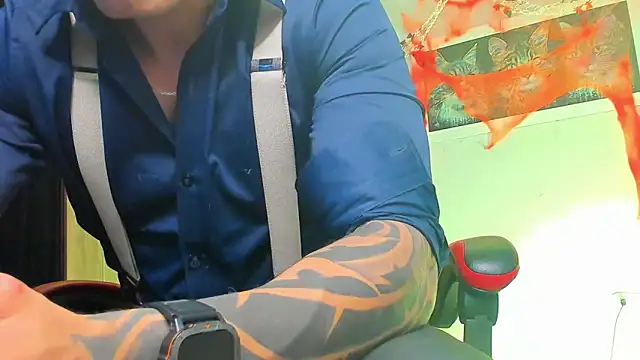 ALPHA DOMINUS  online show from November 2, 2025, 4:26 am