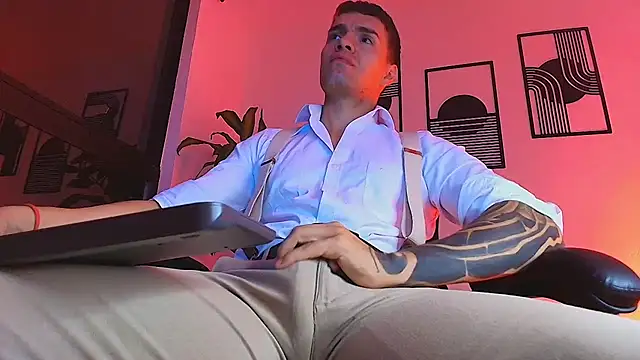 Snapshot of ALPHA_DOMINUS_ chatting on July 1, 2026, 3:52 am ALPHA DOMINUS online show from July 1, 2026, 3:52 am
