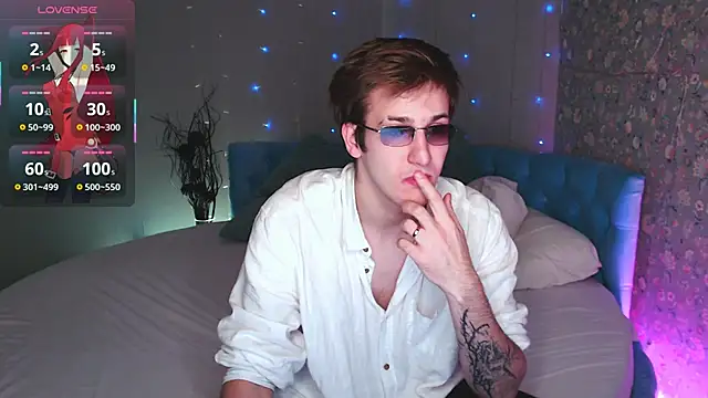 KiskaKurt online show from September 21, 2025, 11:23 am