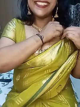 Snapshot of Chadni_kannada chatting on May 27, 2026, 3:53 pm Chadni kannada online show from May 27, 2026, 3:53 pm