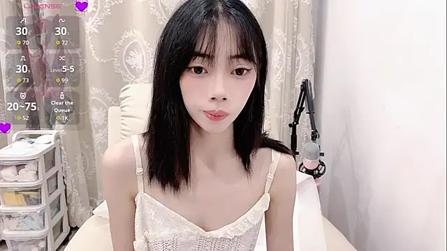 Snapshot of tuantuanle chatting on July 5, 2026, 3:19 pm tuantuanle online show from July 5, 2026, 3:19 pm