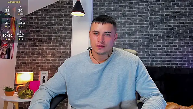 connorsmiith online show from September 10, 2025, 1:11 pm