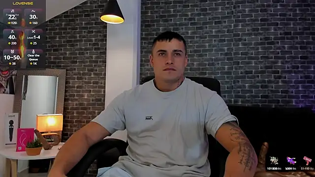 connorsmiith online show from September 24, 2025, 12:47 am