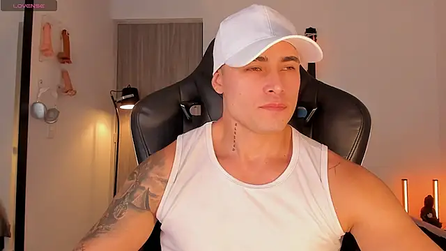 connorsmiith online show from July 13, 2026, 7:27 pm