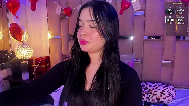 KateLee online show from February 19, 2026, 5:58 am