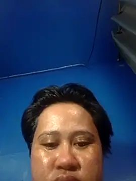 Marianne9822 online show from November 29, 2025, 2:42 pm