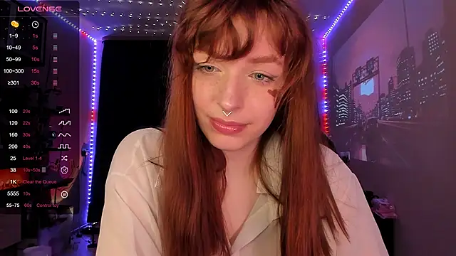 Snapshot of elilybby chatting on February 7, 2026, 7:17 pm elilybby online show from February 7, 2026, 7:17 pm