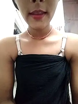 Snapshot of Naina_04 chatting on September 14, 2025, 4:17 pm Naina 04 online show from September 14, 2025, 4:17 pm