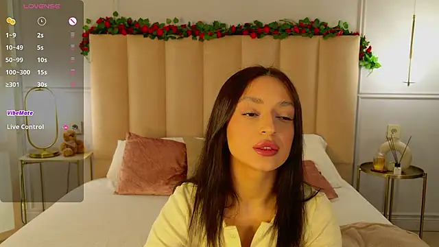 AdoraCortes online show from February 3, 2026, 5:16 am