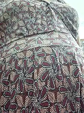 SIMIHOT online show from October 30, 2025, 3:35 pm