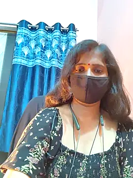 Sonalihot  online show from February 8, 2026, 5:49 pm