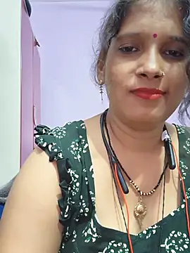 Snapshot of Sonalihot_ chatting on July 3, 2026, 5:30 pm Sonalihot online show from July 3, 2026, 5:30 pm