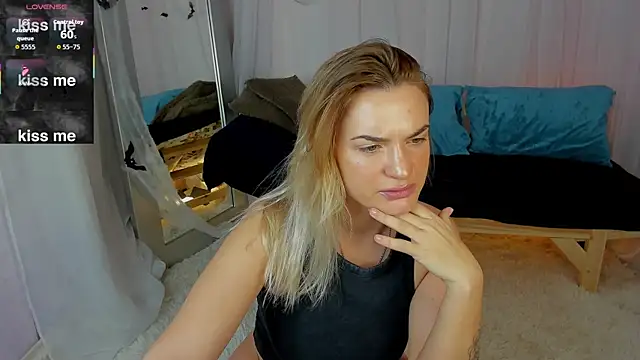 Marie Ellie online show from November 12, 2025, 1:28 am