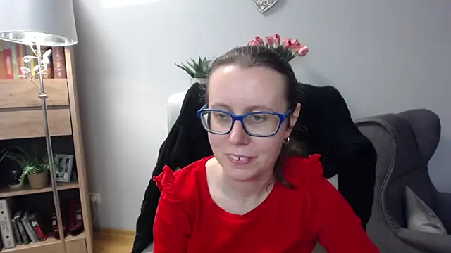 sweetxLizzy online show from April 1, 2026, 4:35 am