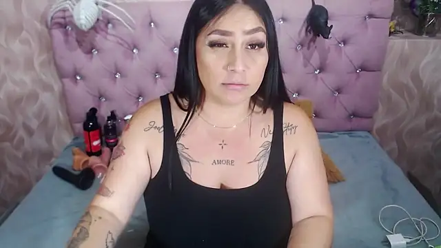 Naomi Braunx online show from October 31, 2025, 12:55 am