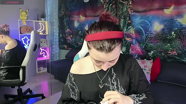 ClaraParks online show from February 7, 2026, 8:01 pm