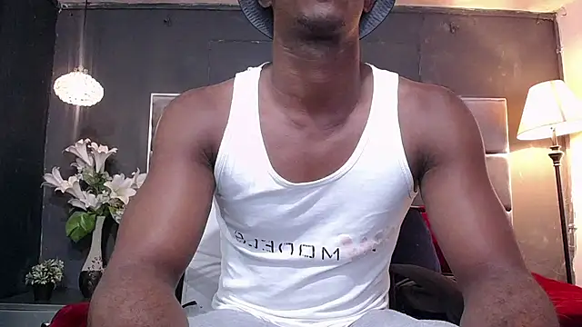 Snapshot of blackbignude chatting on September 18, 2025, 1:40 am blackbignude online show from September 18, 2025, 1:40 am