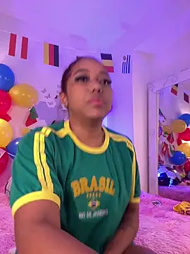  Zahara  online show from June 16, 2026, 10:56 pm