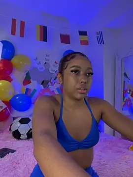  Zahara  online show from June 18, 2026, 11:20 pm