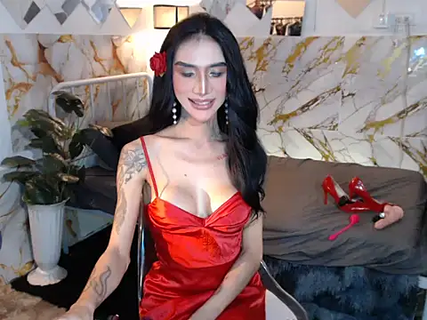 Snapshot of redhotties chatting on April 21, 2026, 8:23 pm redhotties online show from April 21, 2026, 8:23 pm