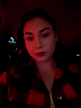 SaraViss20 online show from September 28, 2025, 10:15 pm