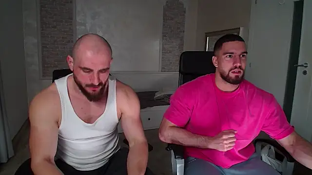 Snapshot of IvanHydee chatting on March 17, 2026, 5:44 am IvanHydee online show from March 17, 2026, 5:44 am