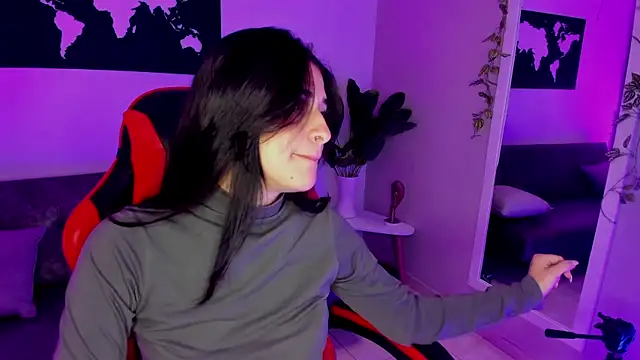 ZoeValencia1 online show from October 2, 2025, 12:23 pm