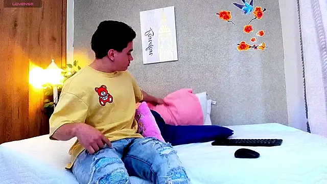 battistaturner online show from September 8, 2025, 5:23 pm