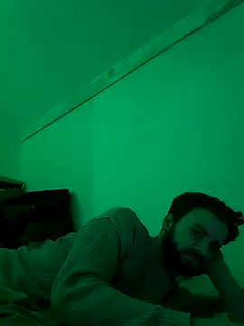 Snapshot of Taycanman69 chatting on March 25, 2026, 8:09 am Taycanman69 online show from March 25, 2026, 8:09 am