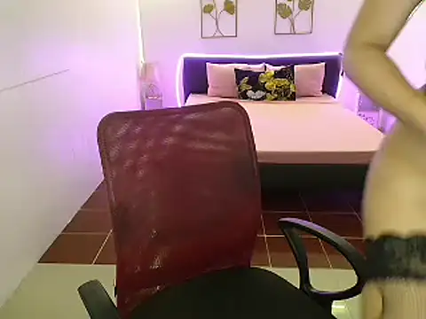 PUSSYCOCK DOLL online show from November 13, 2025, 11:03 pm