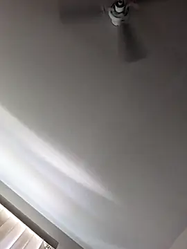 Snapshot of Anna-May97 chatting on September 9, 2025, 9:03 pm Anna-May97 online show from September 9, 2025, 9:03 pm