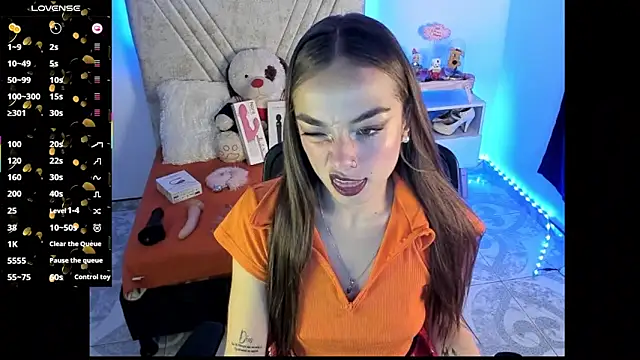 Snapshot of Mia_Victoria22 chatting on July 1, 2026, 3:08 am Mia Victoria22 online show from July 1, 2026, 3:08 am