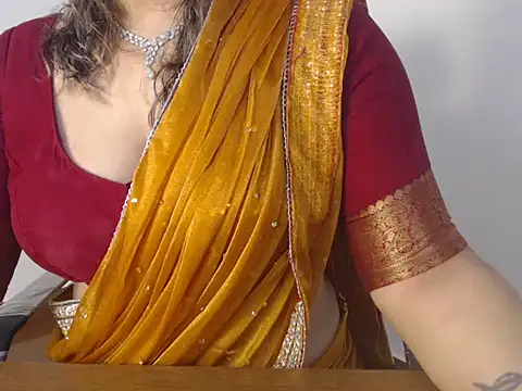 Mallu gowri indan online show from June 12, 2026, 7:18 am