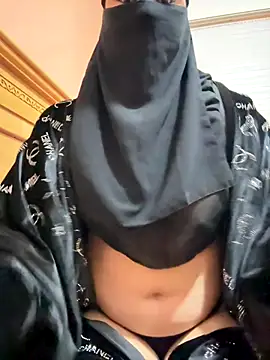  Laiali  online show from October 5, 2025, 11:30 am