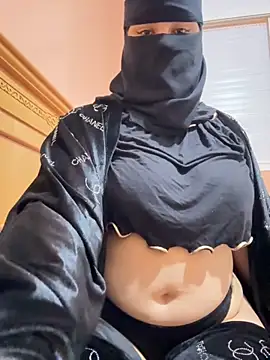  Laiali  online show from October 10, 2025, 11:09 am