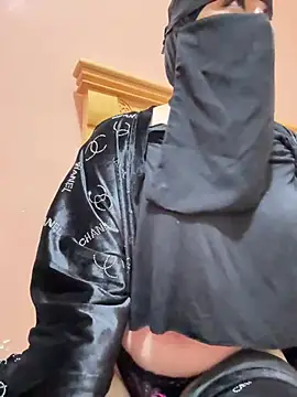  Laiali  online show from March 6, 2026, 10:17 pm