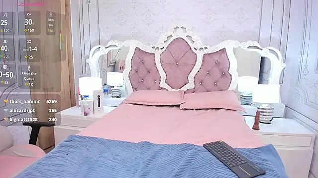 Sofi naughty18 online show from October 9, 2025, 10:02 am