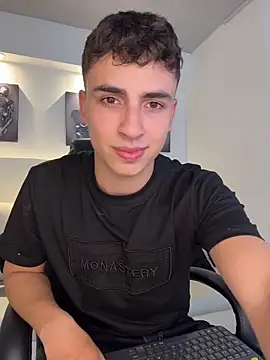 AdrianRinaldi online show from March 19, 2026, 8:02 pm