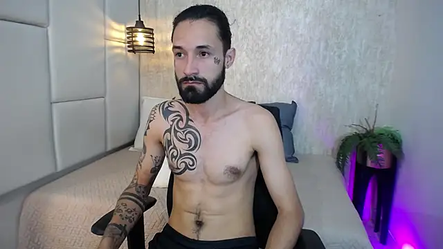 Hisoka 011 online show from February 17, 2026, 7:42 pm