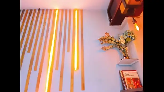 Jennifer Vega1 online show from November 9, 2025, 8:29 pm