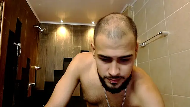 Snapshot of Marcus_Soler chatting on September 13, 2025, 7:46 pm Marcus Soler online show from September 13, 2025, 7:46 pm