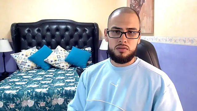 Snapshot of Marcus_Soler chatting on October 1, 2025, 4:13 pm Marcus Soler online show from October 1, 2025, 4:13 pm