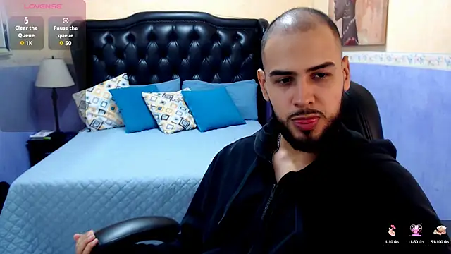 Snapshot of Marcus_Soler chatting on October 16, 2025, 3:46 pm Marcus Soler online show from October 16, 2025, 3:46 pm