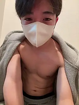 Yuma0718 online show from April 2, 2026, 12:36 pm