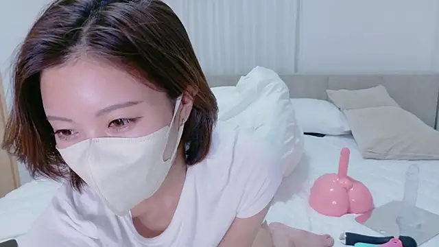 riko oxo online show from May 15, 2026, 1:07 pm
