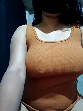 DiyaRoy49 online show from February 10, 2026, 8:24 pm